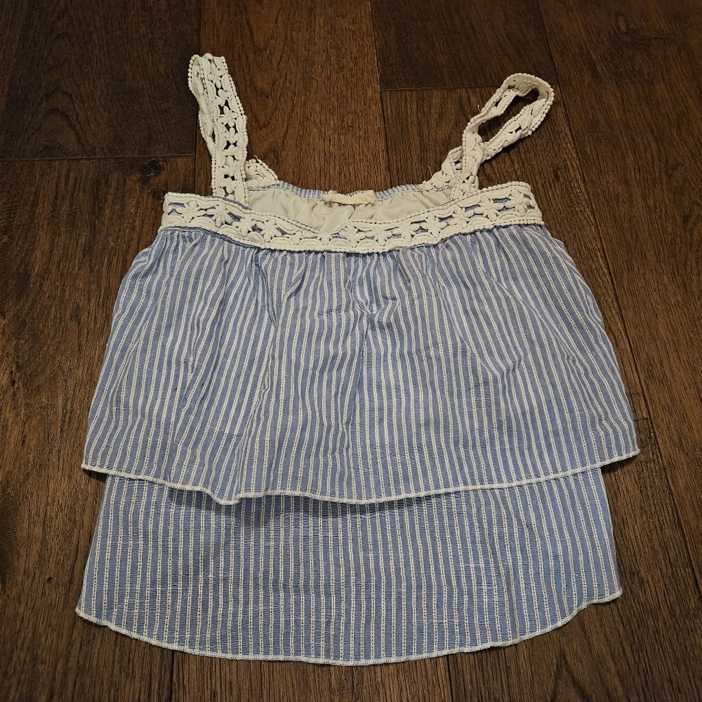 Blue Spero Large Strappy Tank Top Cropped Sleeveless Ruffle Blue White Used. 